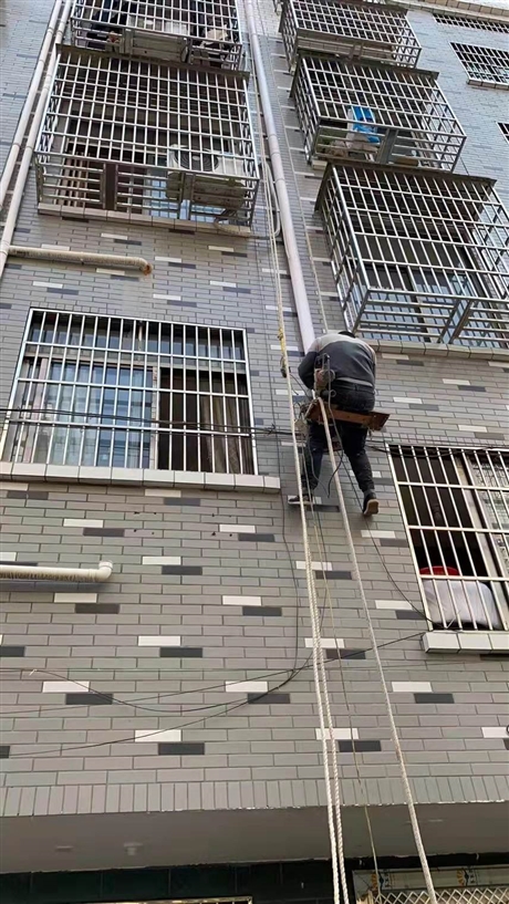 浦江泥水工施工隔墙改挖油  浦江粉刷墙做隔油池