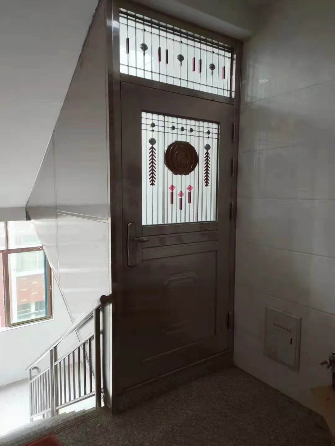 楼梯间防盗门效果图图片