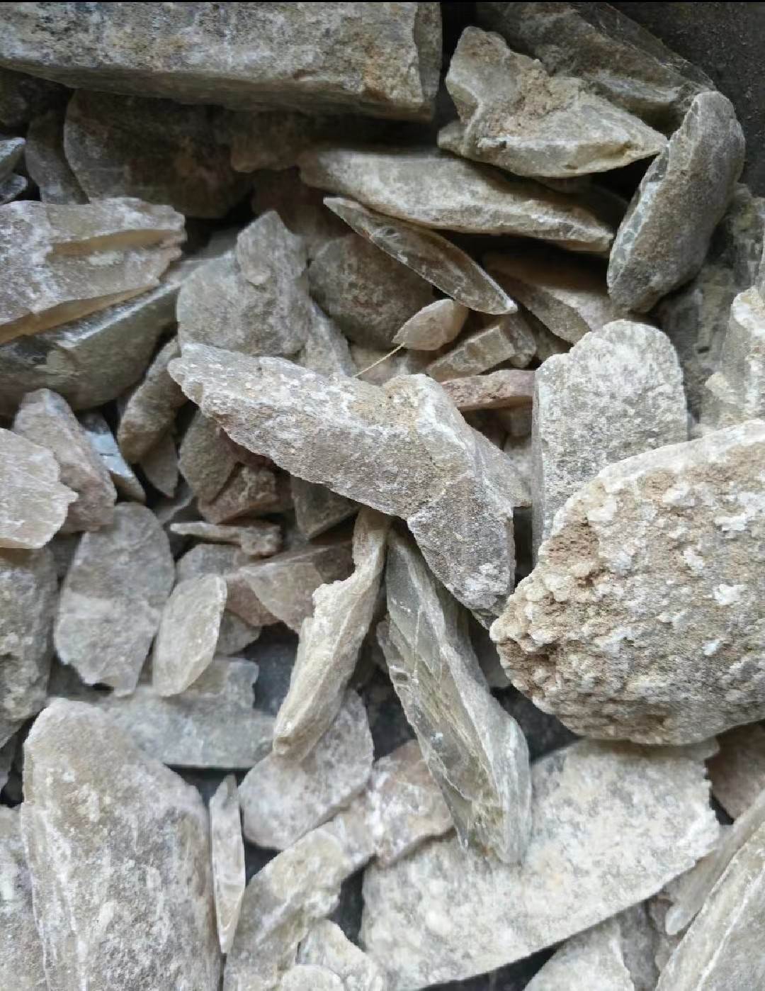 中药材玄精石批发零售  最近价格与动态  别名玄英石  功效与作用