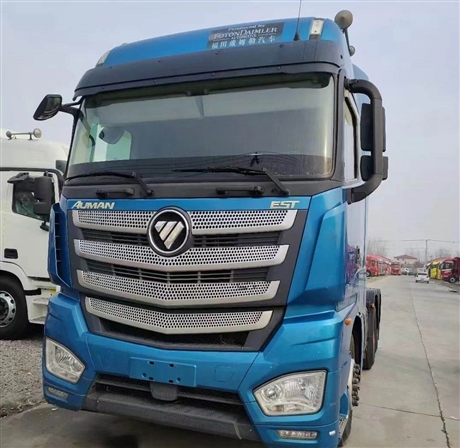 19年底欧曼est510半挂牵引车 采埃孚变速箱,自动挡,带强险同步,车况