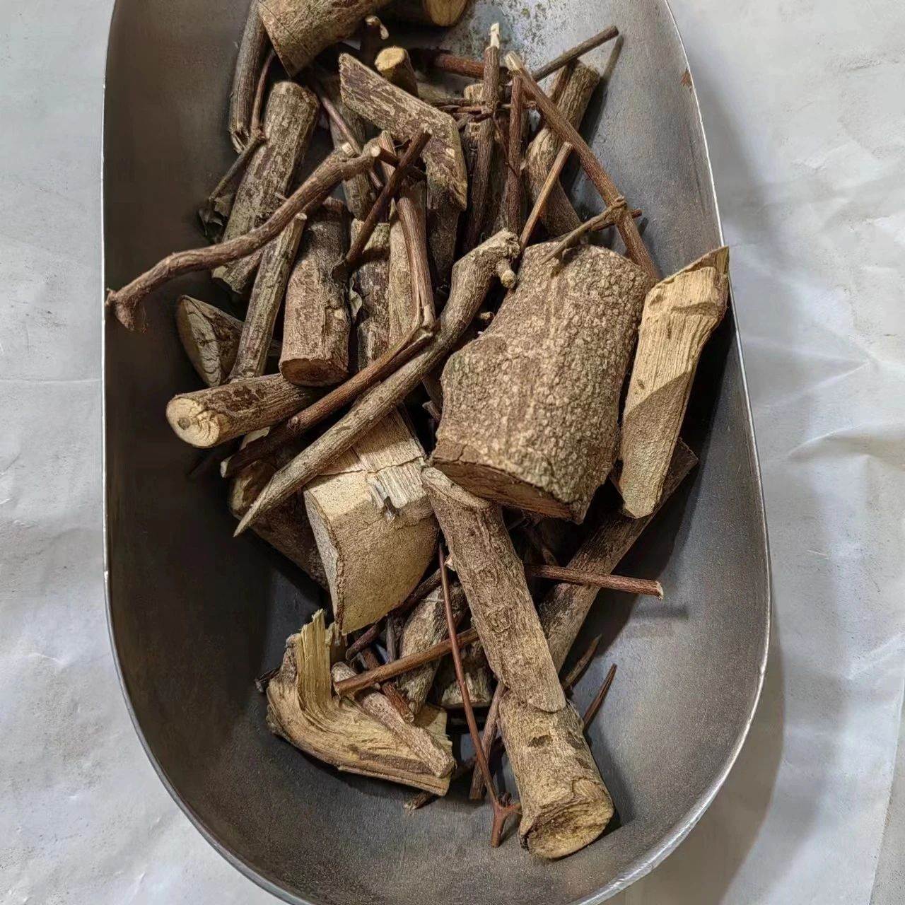 中药材批发红杜仲