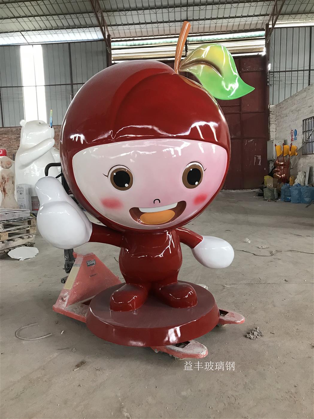 广州卡通水果雕塑哪家好 玻璃钢动画人物雕塑 欢迎来电了解