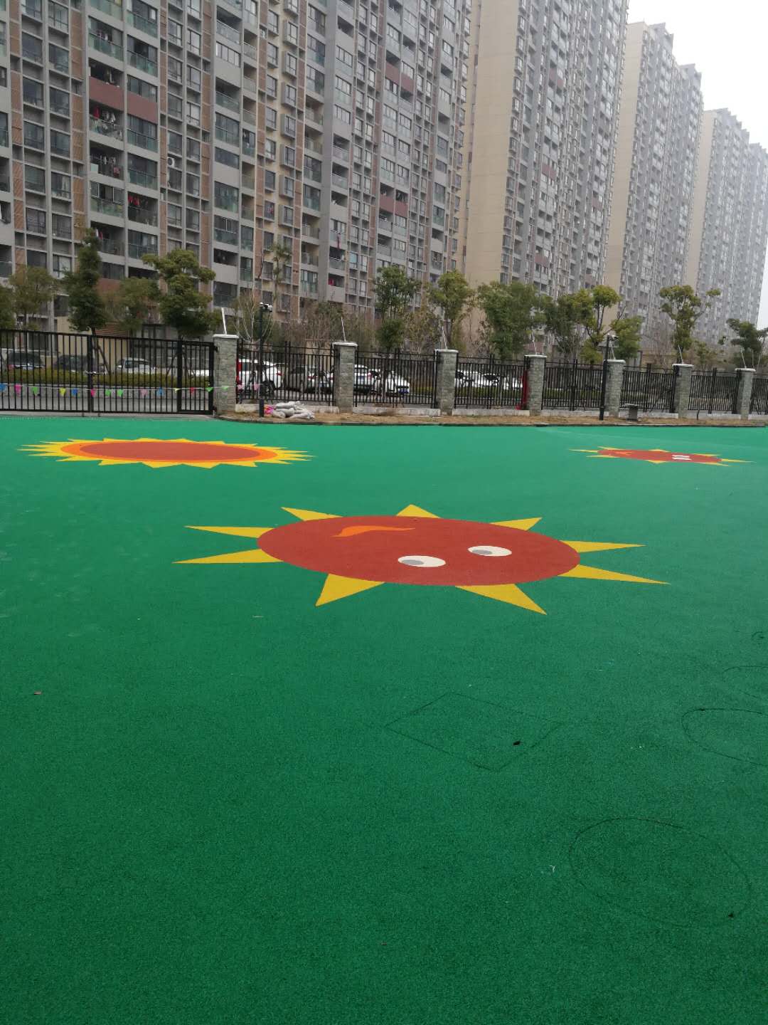 塑胶地坪价格 透气型塑胶跑道 高品质 使用更长久