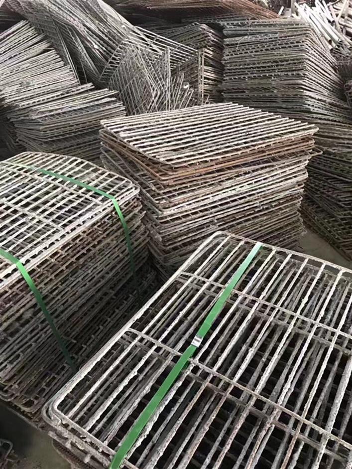 铁网回收出售,钢笆网出售回收