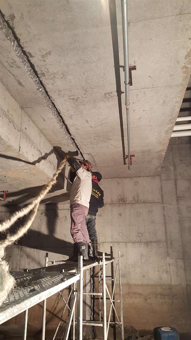 水池伸缩缝堵漏方案