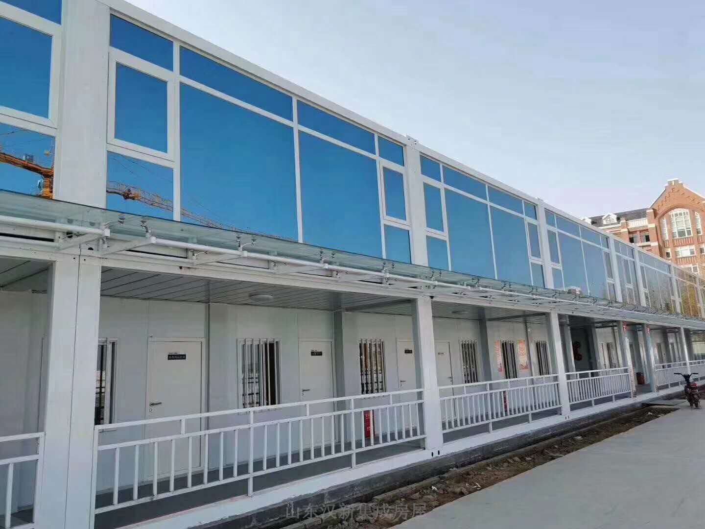 上海集装箱房价格 集装箱式活动房 想了解的点击进入