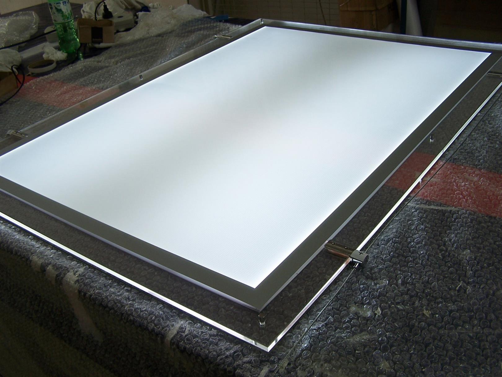 软膜uv无边框灯箱