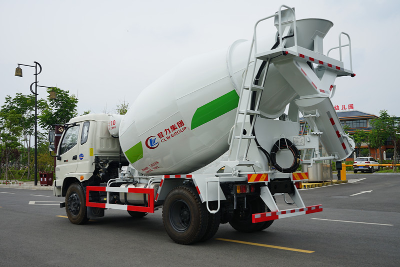 特价水泥搅拌车知名商砼车