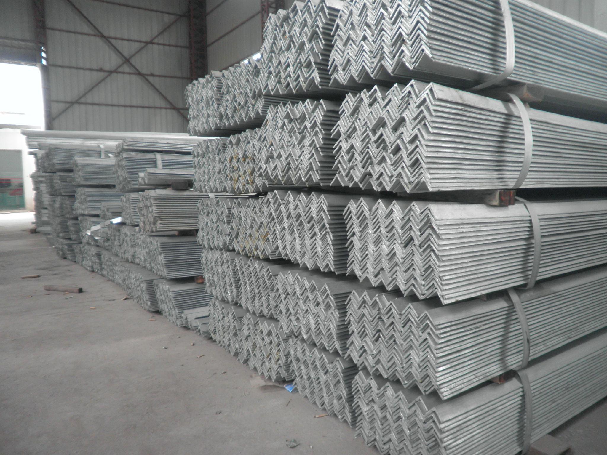 昆明角钢代理价 角钢现货库存充足