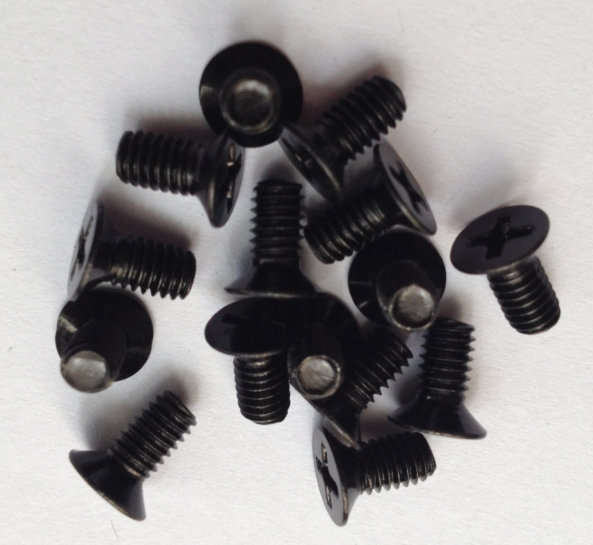 天津黑色不锈钢平头螺丝 高盐雾钝化螺丝 正品保证 耐腐实用