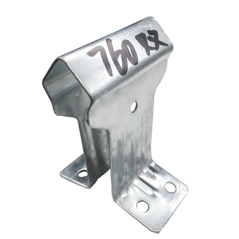 760支架又称角驰iii760支架,是应用在角驰iii760型彩钢板上的.