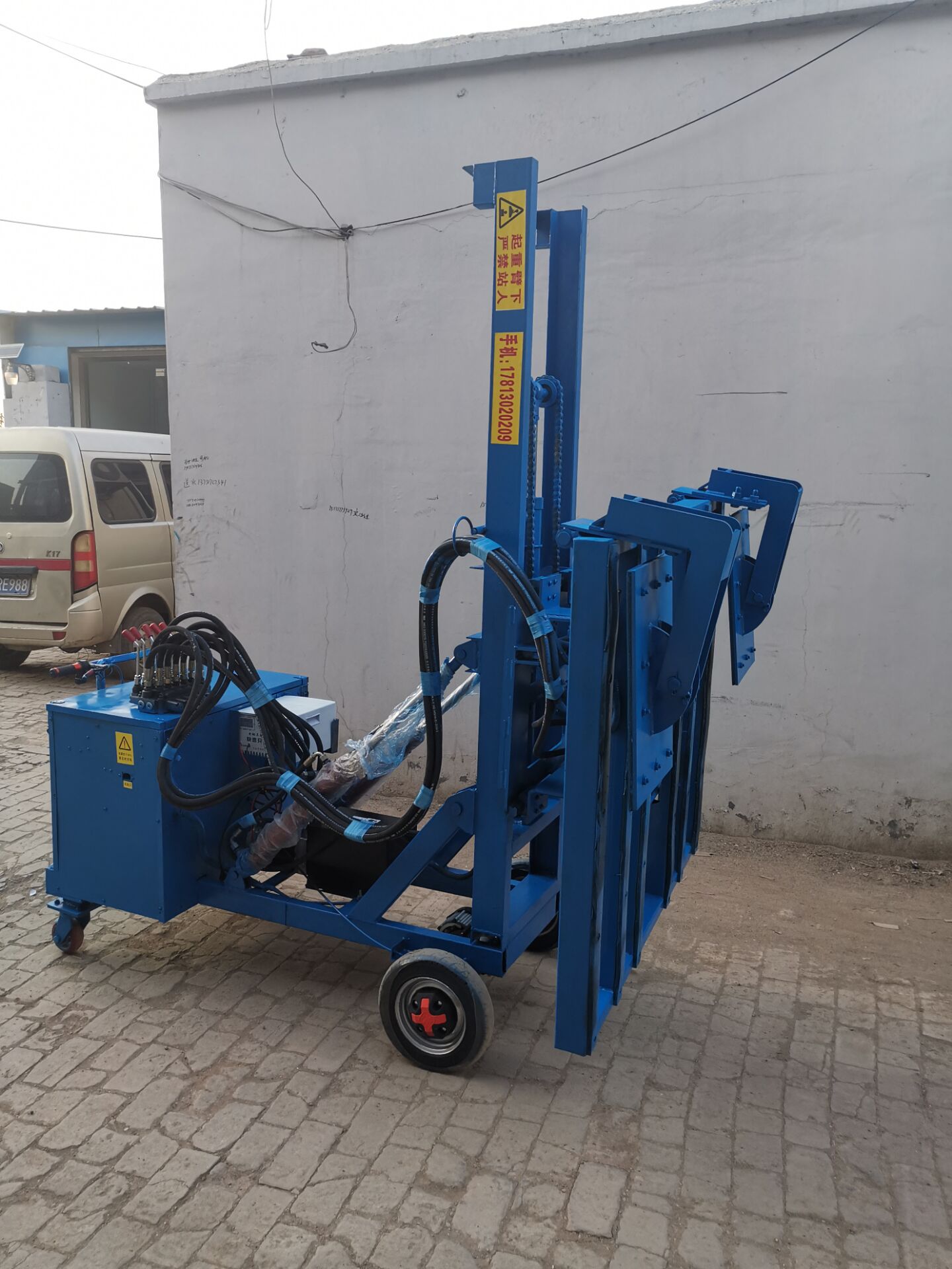 隔墙板安装机自动墙板安装车