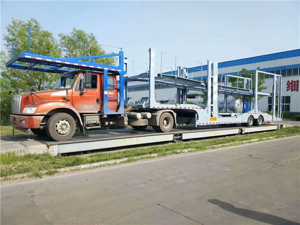 整车运输车辆