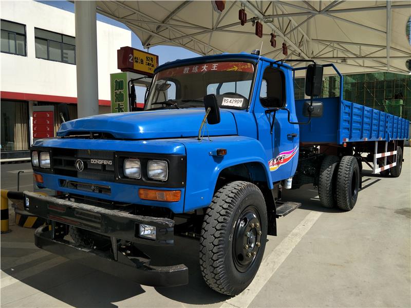 尖头半挂牵引教练车哪里有卖的教练车配件