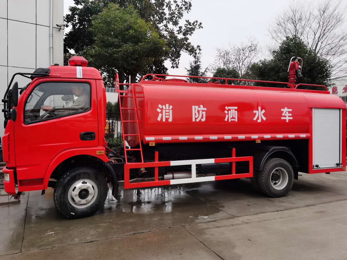 消防洒水车制造商 市政洒水车 蓝牌消防洒水车品牌