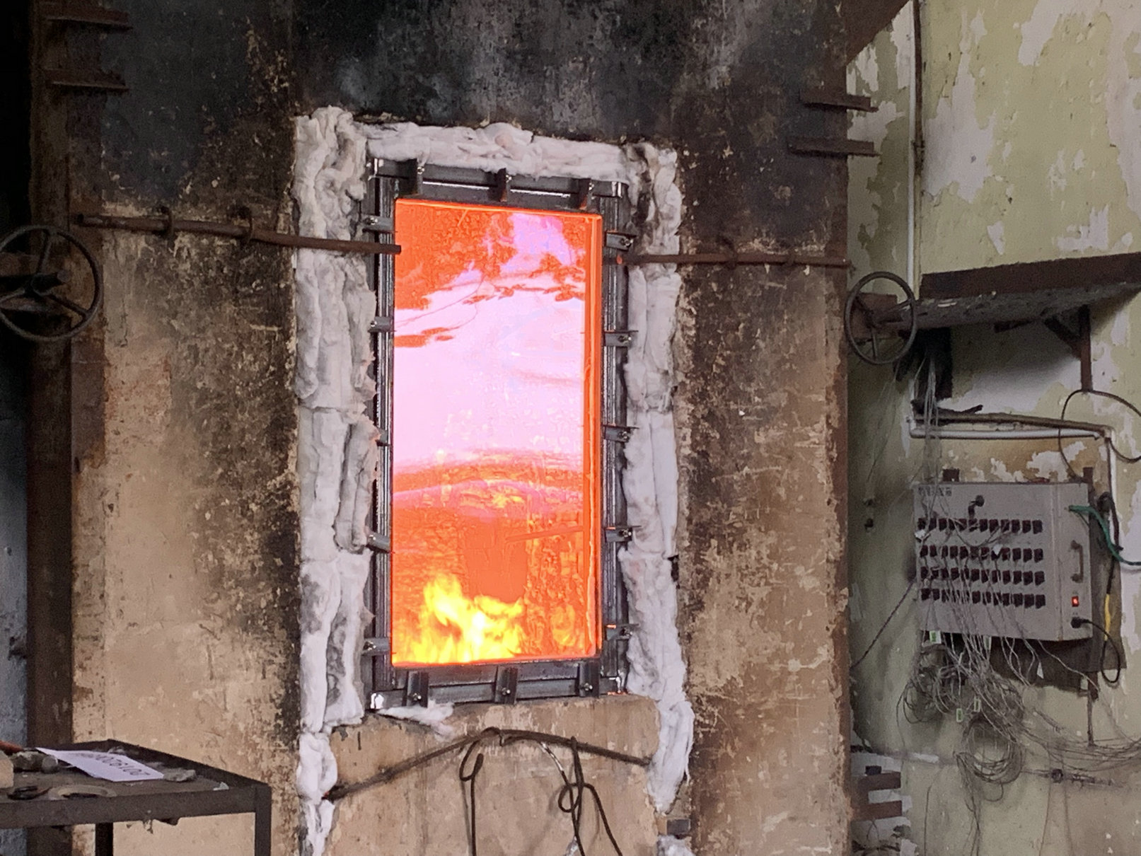 夹胶防火玻璃 好口碑的烧检防火玻璃品牌 安全性能高