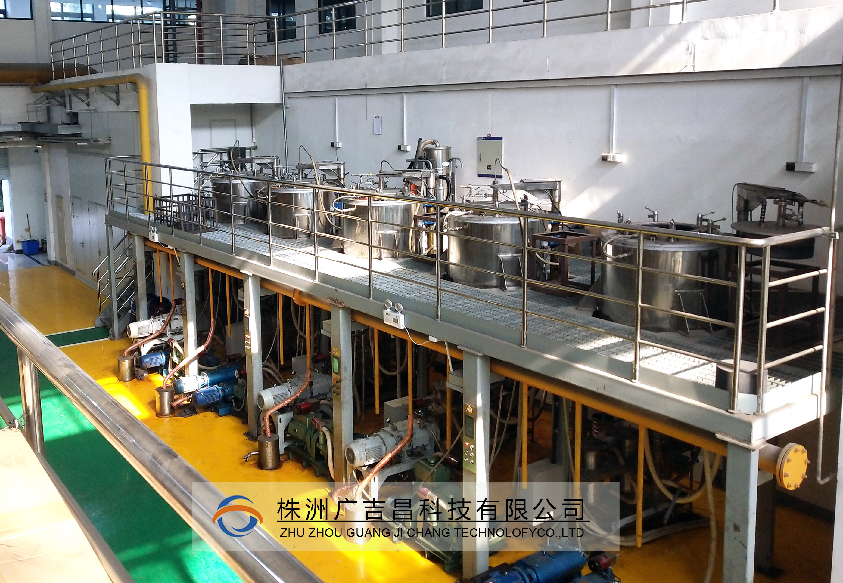 粉末冶金推杆式烧结炉 广吉昌科技加压烧结炉