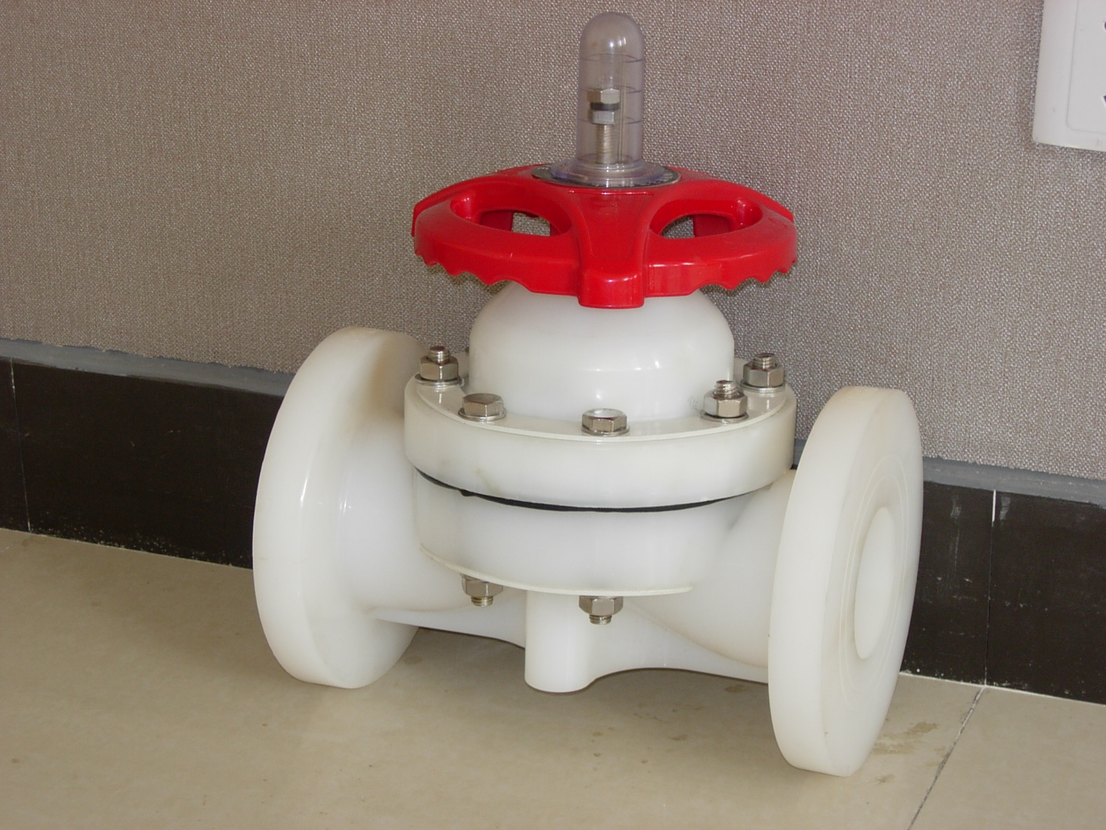 pvdf隔膜阀 手动pvdf塑料隔膜阀品牌