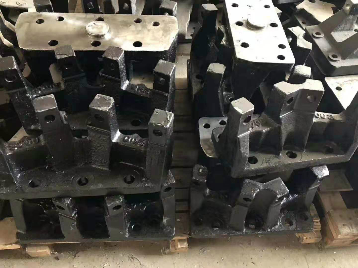 宽体车配件 通力宽体车配件 宽体矿用车配件厂家地址