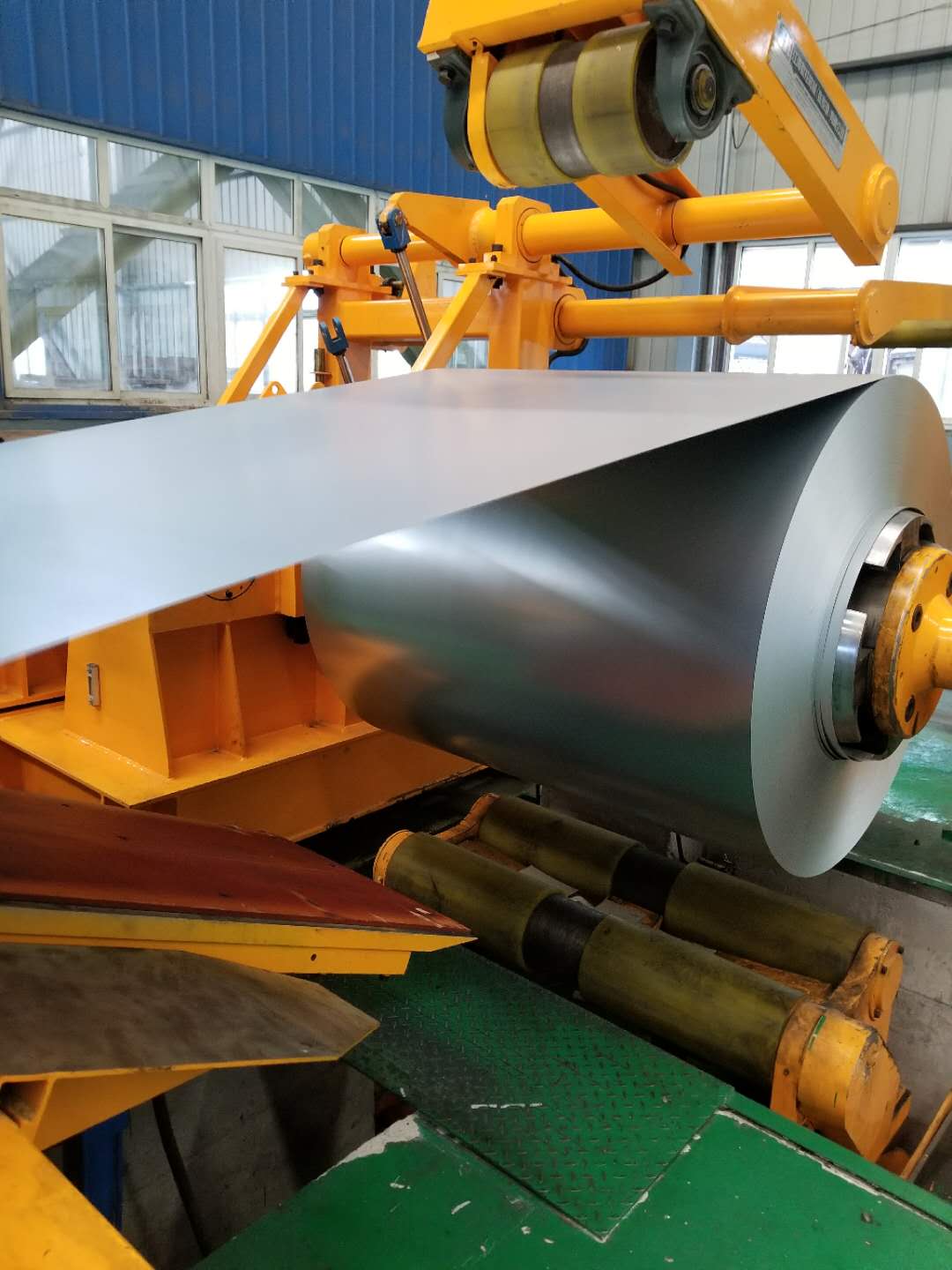 275克镀锌卷大量现货 可分条开平 在线免费获取报价