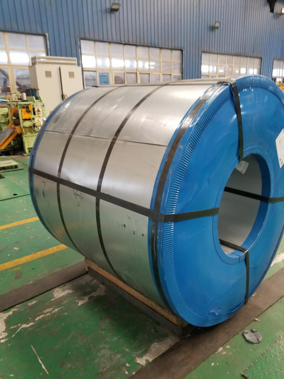 犇烁销售宝钢镀锌DC51D Z 联系我们获取更多资料