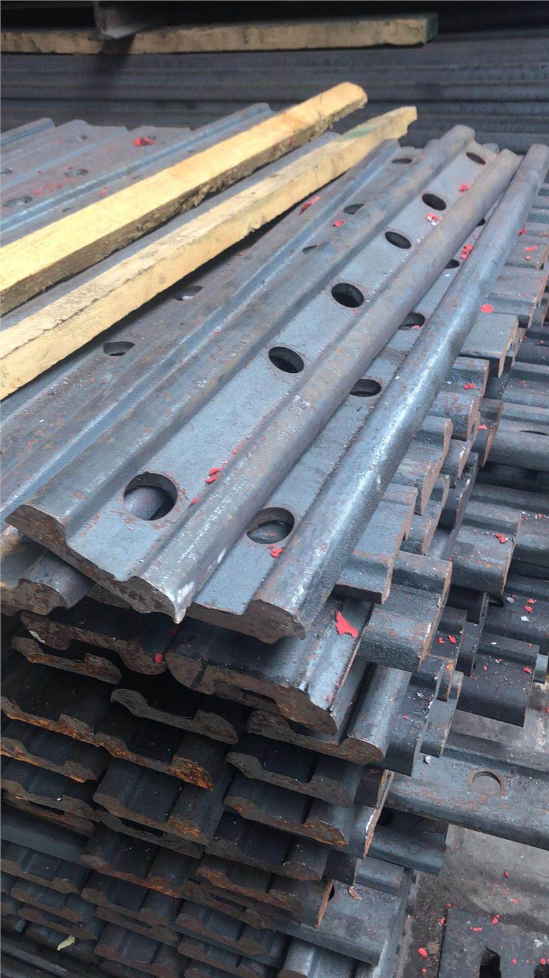 24kg轻型钢轨价格三明轻型钢轨型号规格尺寸