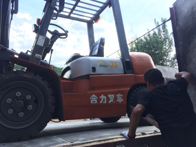 西安叉车回收