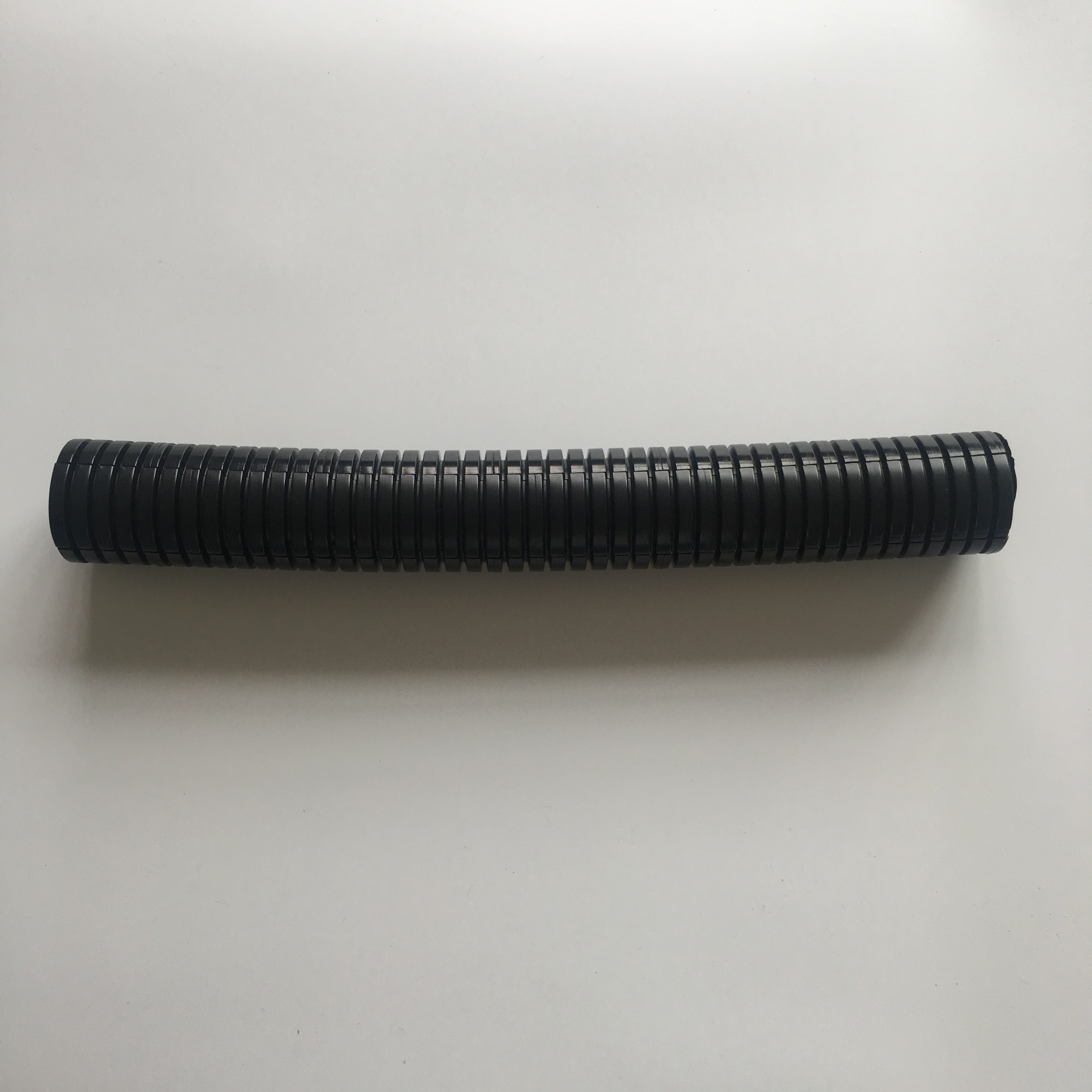 尼龙穿线管 剖开式阻燃PP软管