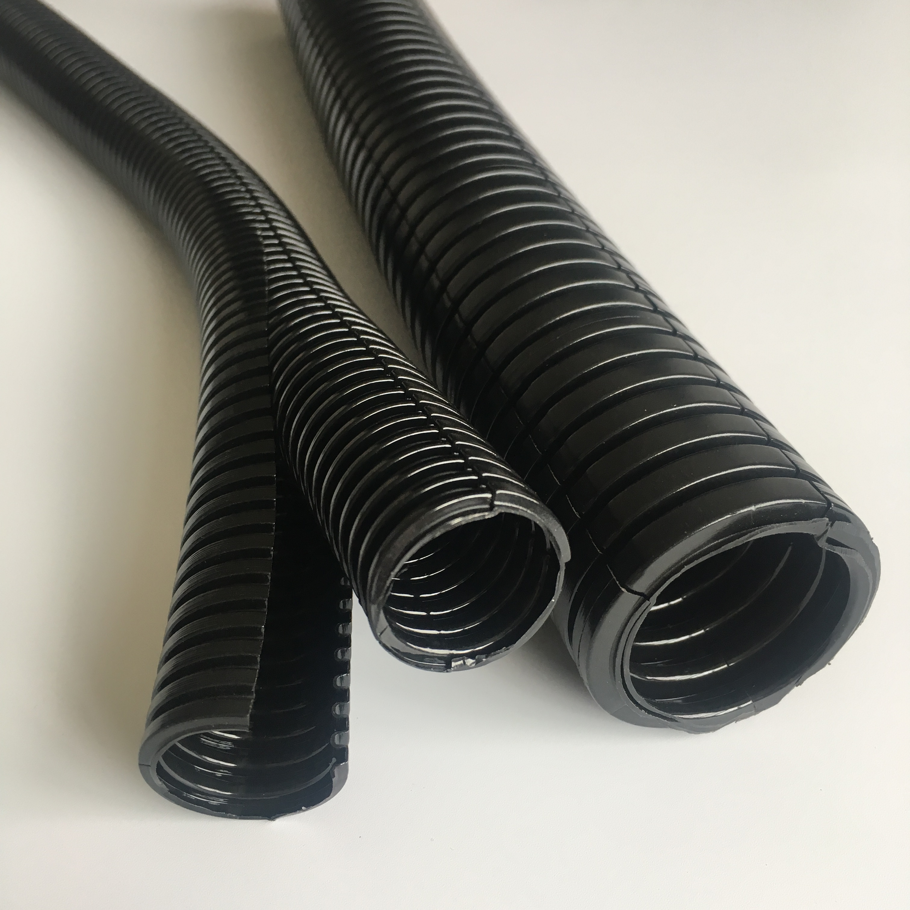 尼龙穿线管 双开口尼龙穿线管