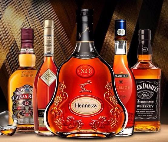 洋酒回收 铁山区回收酒礼品