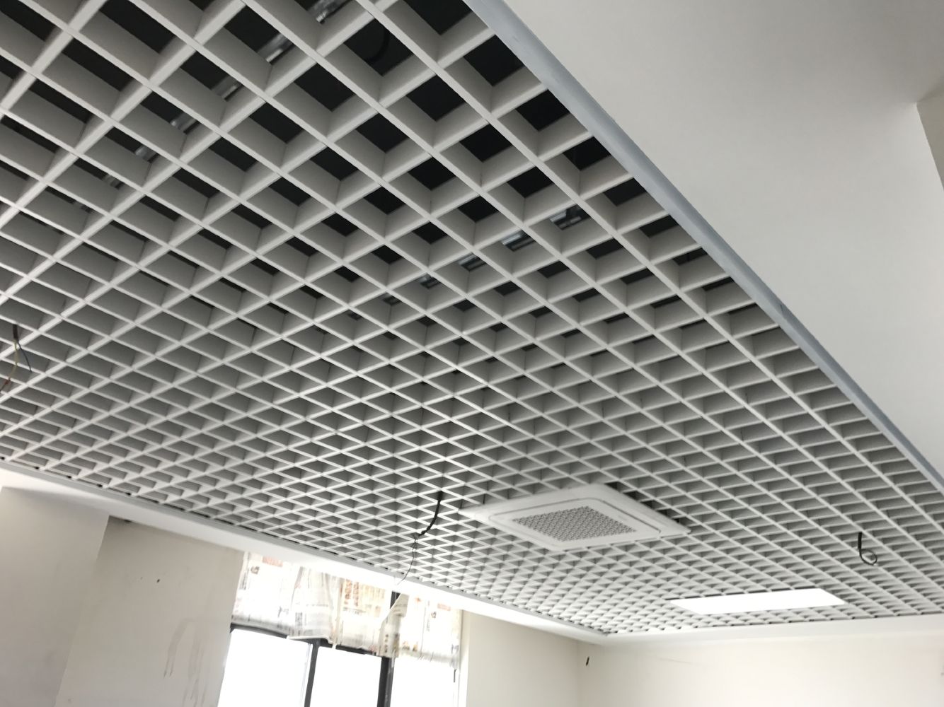 金属铝格栅 售楼部黑色铝格栅