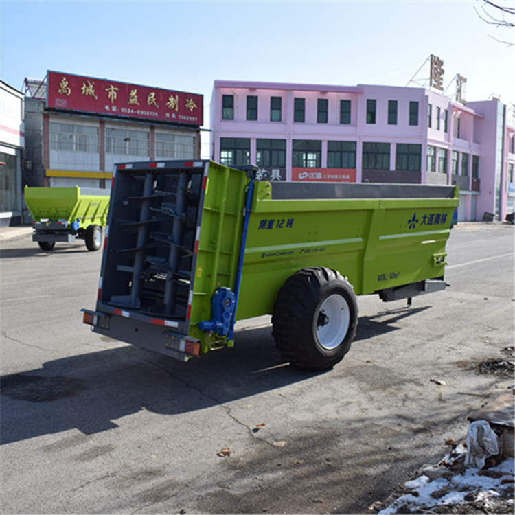 扬粪机 农用自动散粪车工厂货源