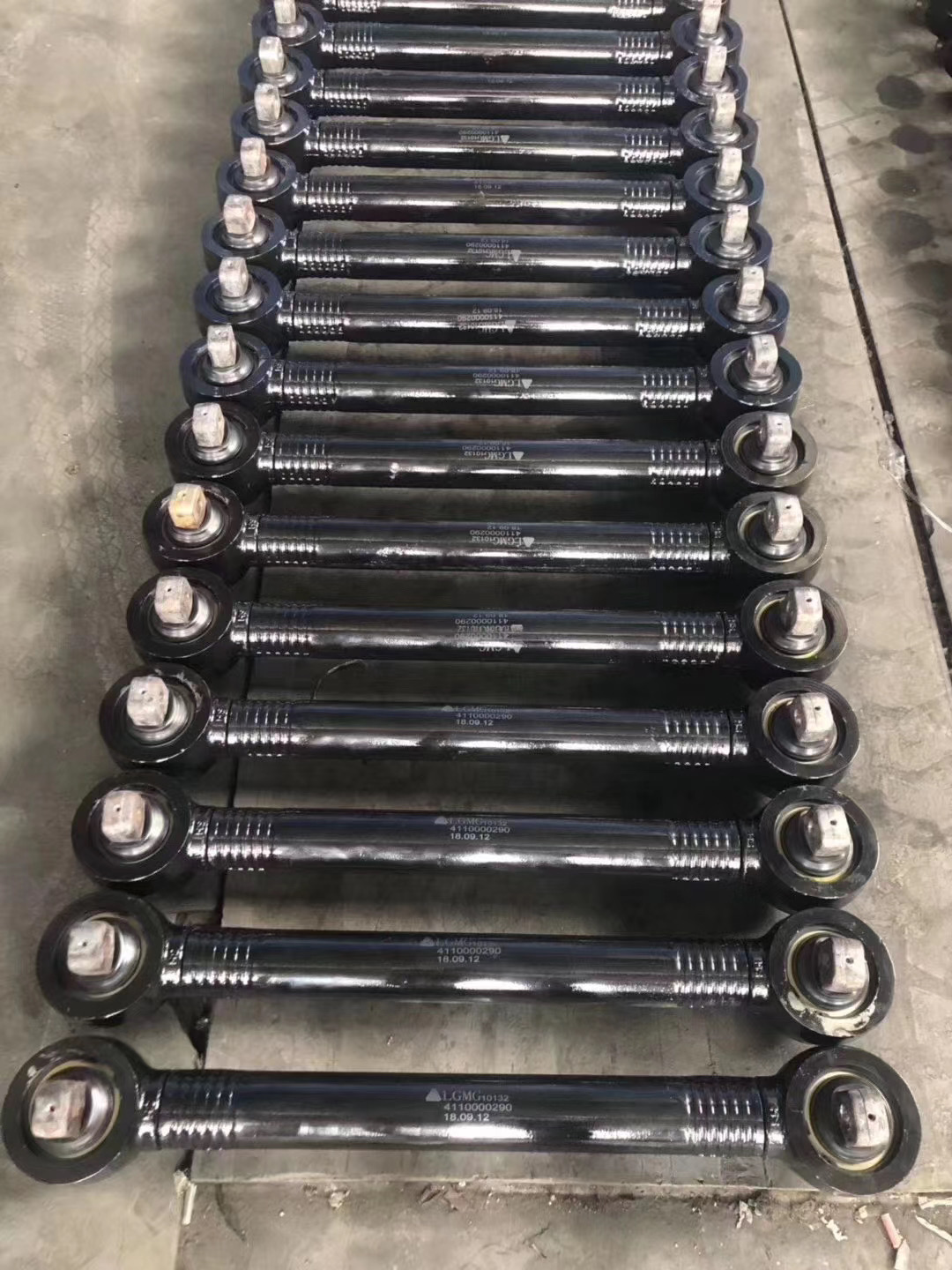 临工推力杆建邦推力杆厂家