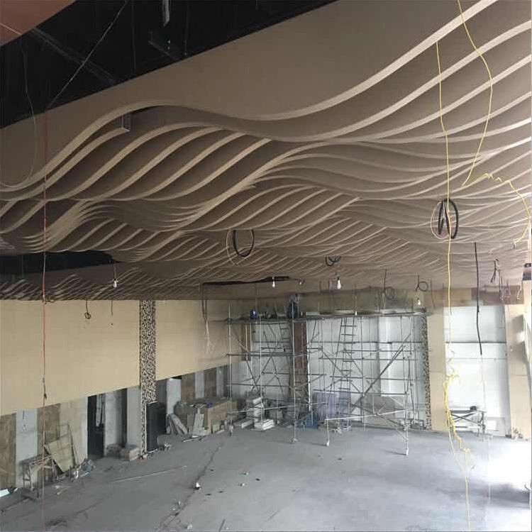 西安弧形铝方通定制 厂家实地深化设计安装节点