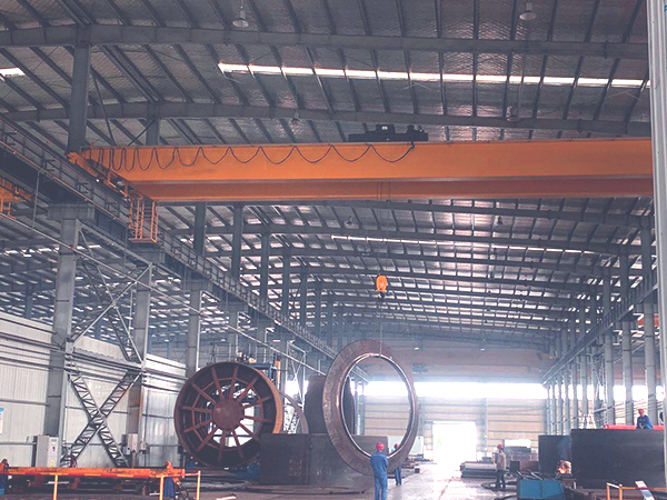 百色QD型吊钩双梁桥式起重机价格 1632吨双梁吊钩桥式行车