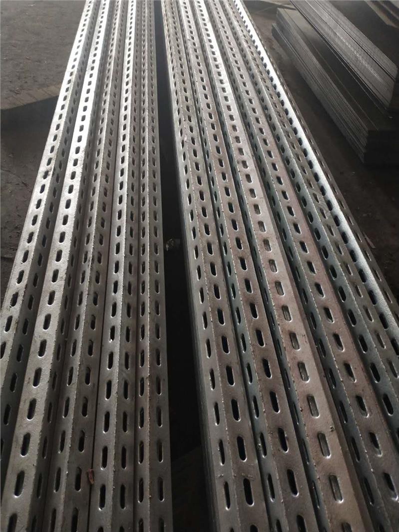 幕墙装饰镀锌三角钢冷热弯角钢国标现货