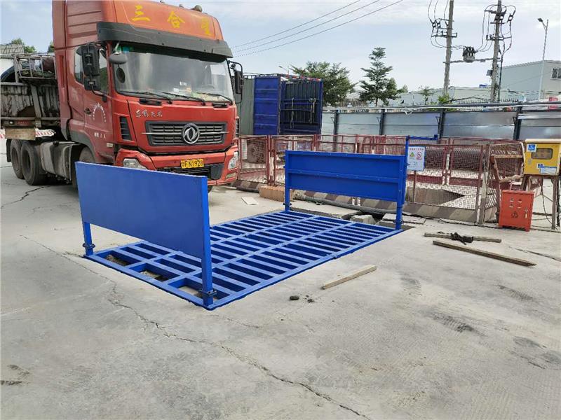 封闭式洗车机湛江滚轴洗车机