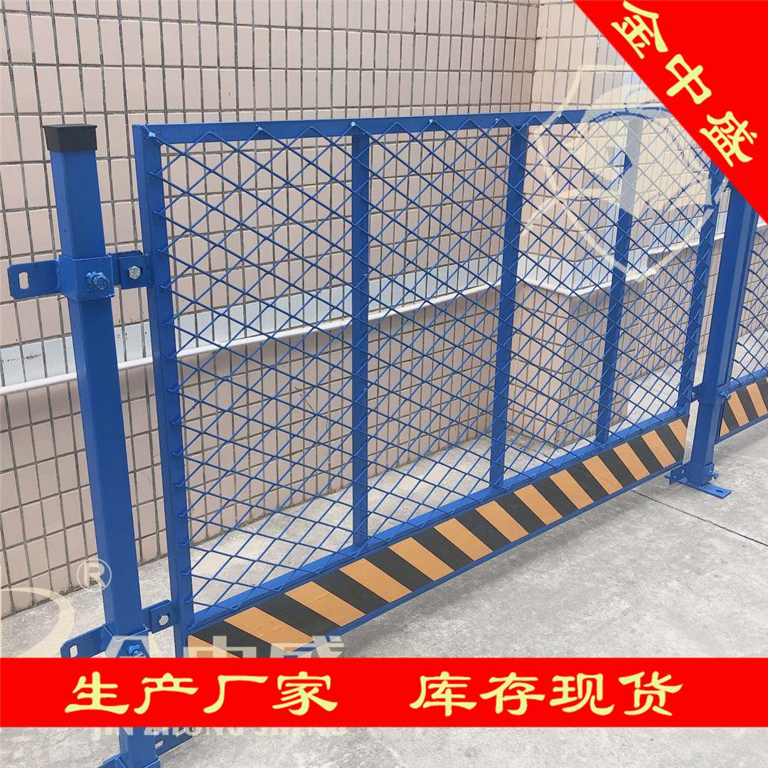 臨邊防護(hù)網(wǎng) 新疆鐵路簡易施工吊籠