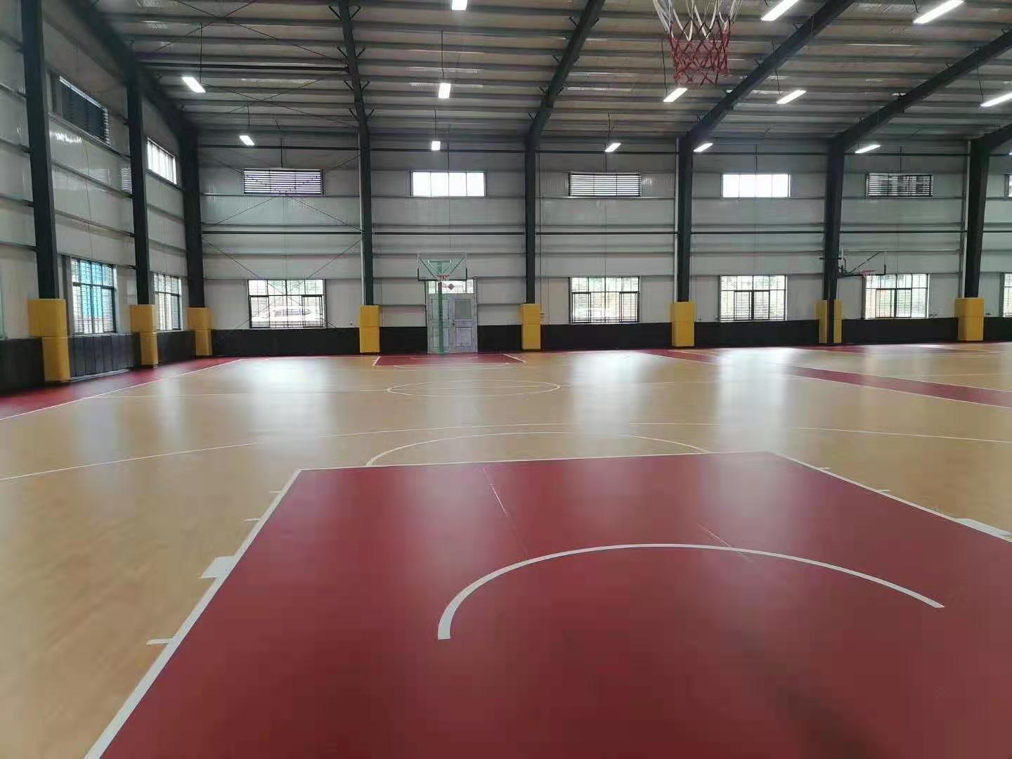 开云电竞app篮球场塑胶地板 广州篮球场塑胶地板厂家批发安装-搜了网(图2)