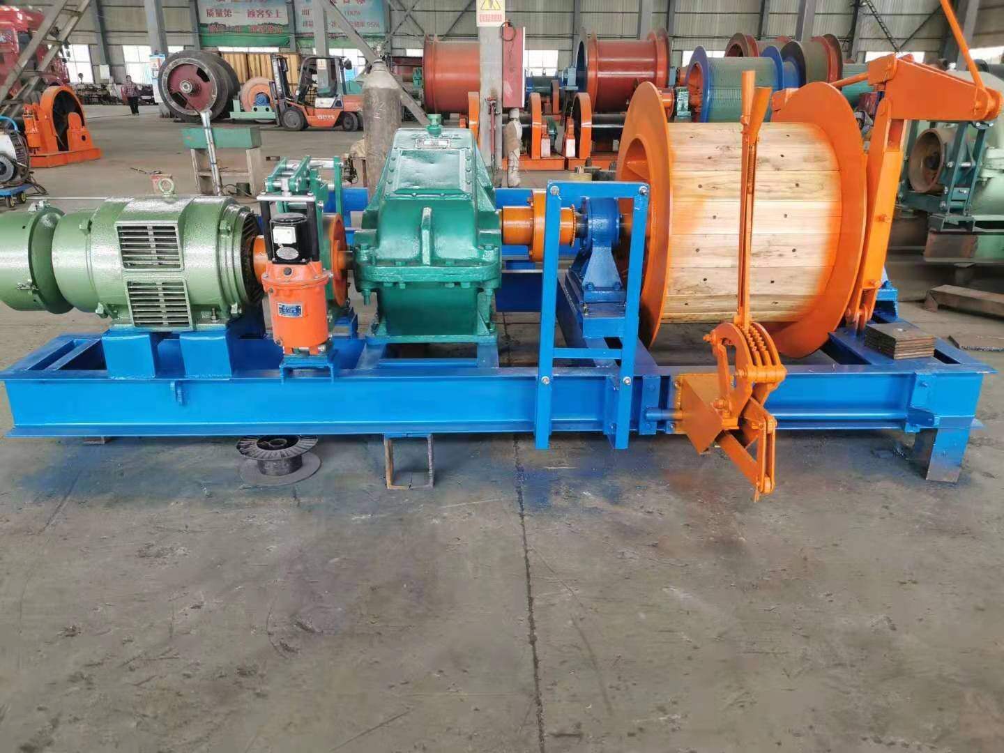 5米矿用绞车 类型 绞车 适用领域 煤矿 金属矿 非金属矿 牵引力 44