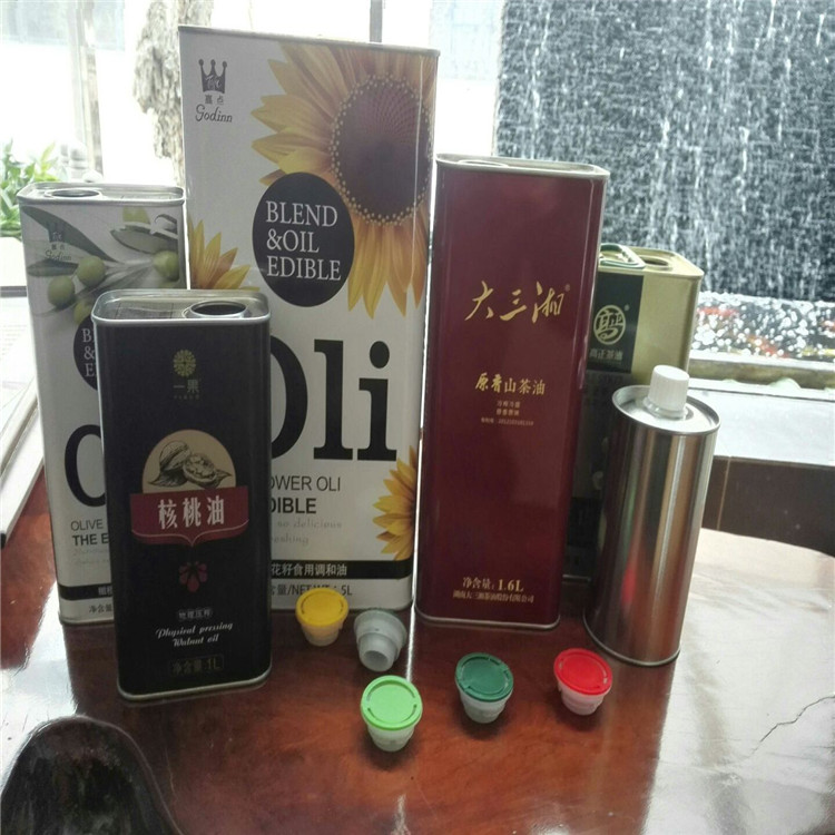 简约食用油铁桶