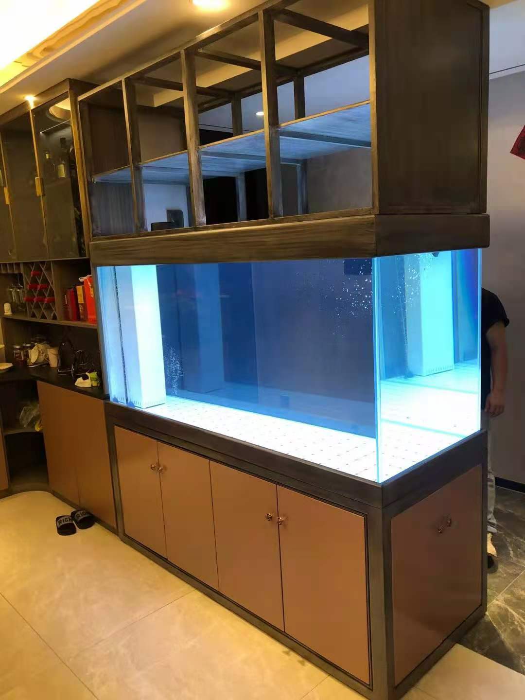 鱼缸揭阳超白龙鱼缸