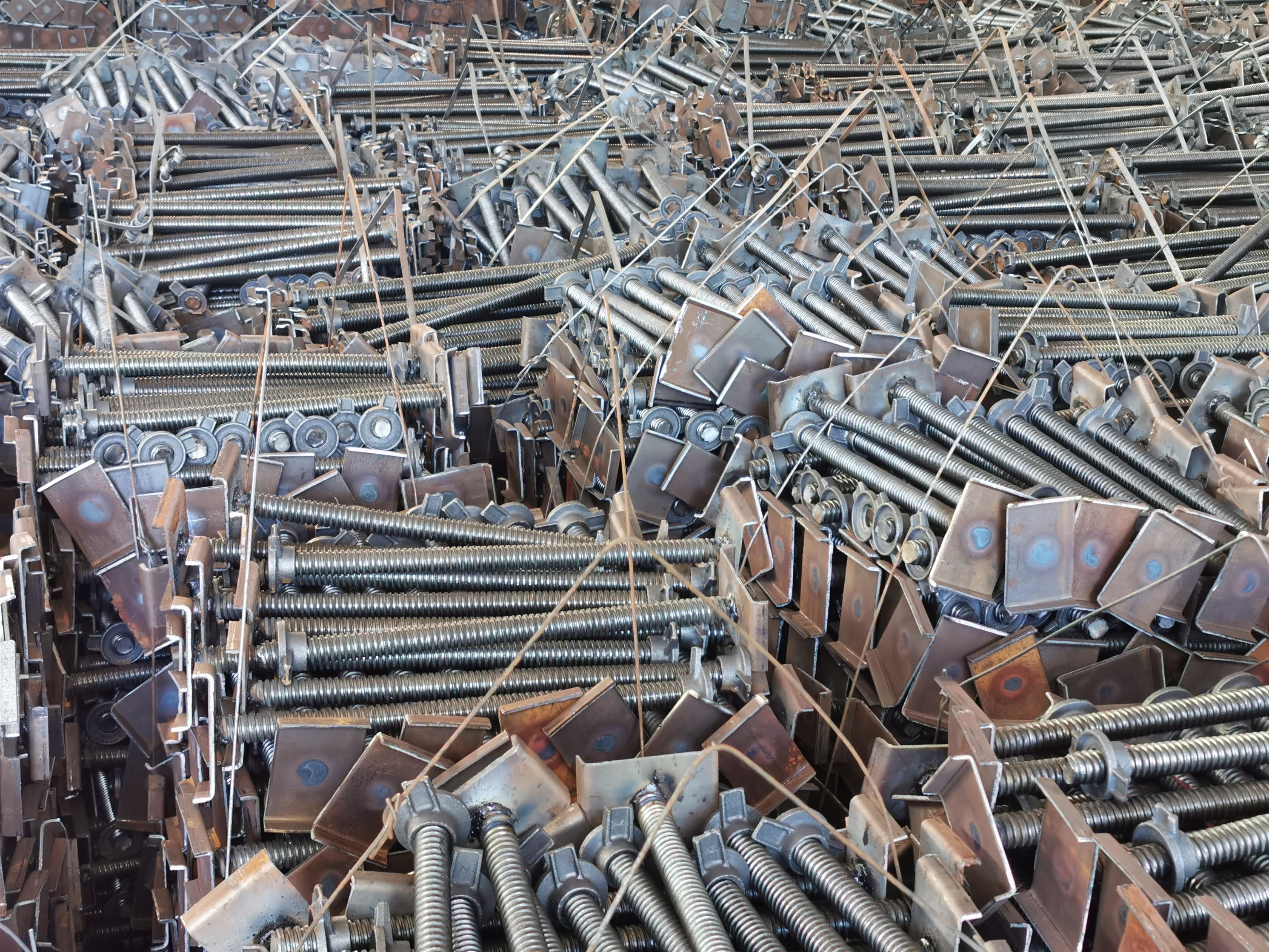 脚手架顶托 包头油托生产厂家