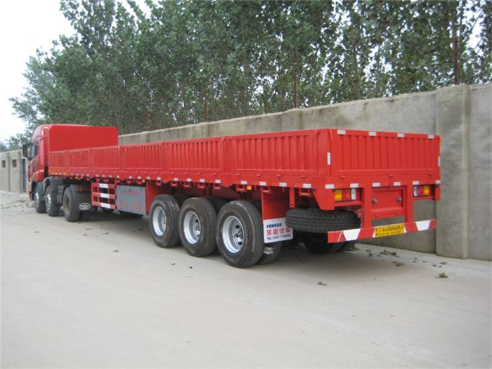 13米栏板半挂车标准栏板运输半挂车出厂价格