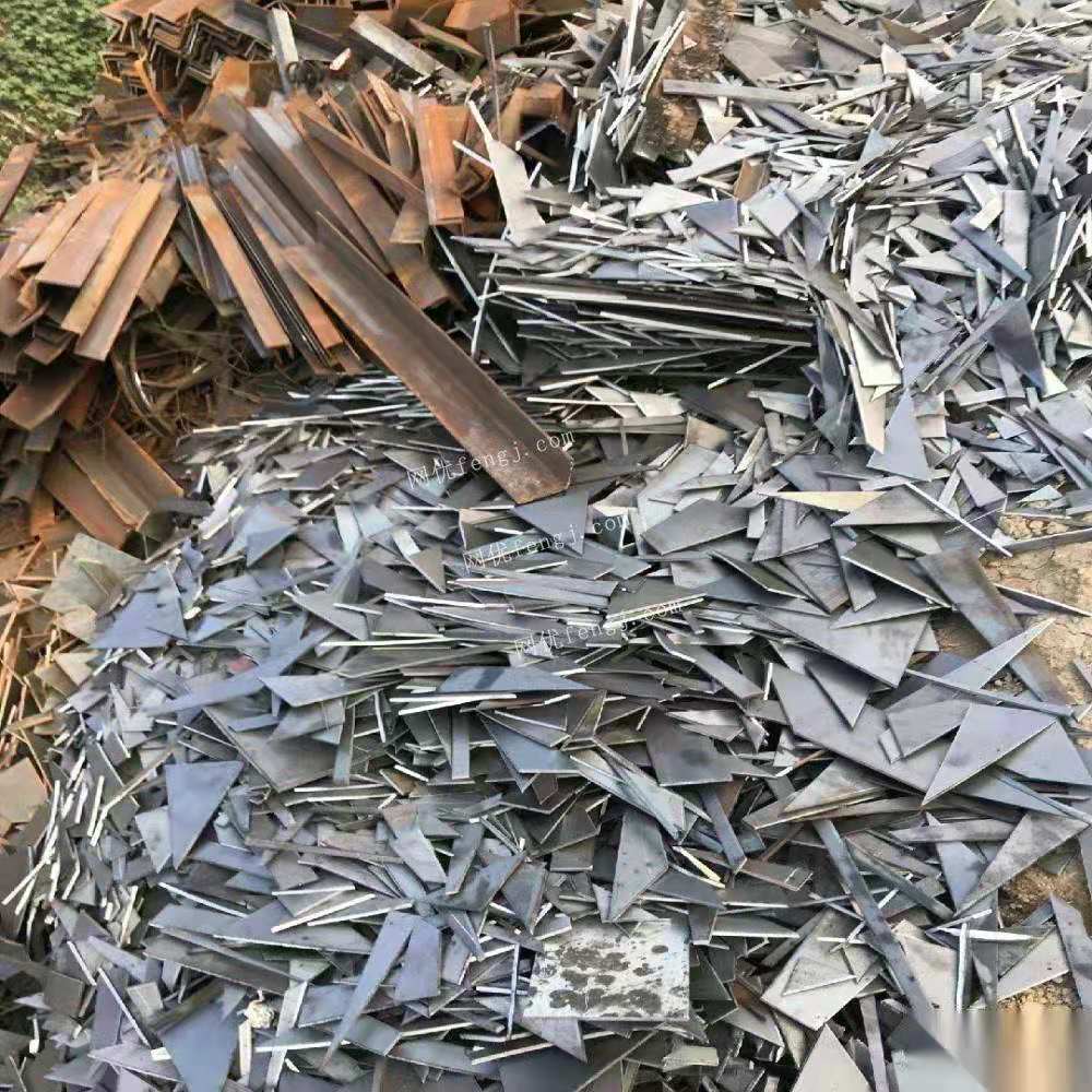 废品机械师废品金属块图片