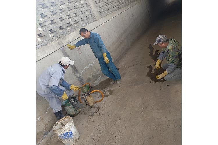 地下通道漏水堵漏烏魯木齊地下通道堵漏工程