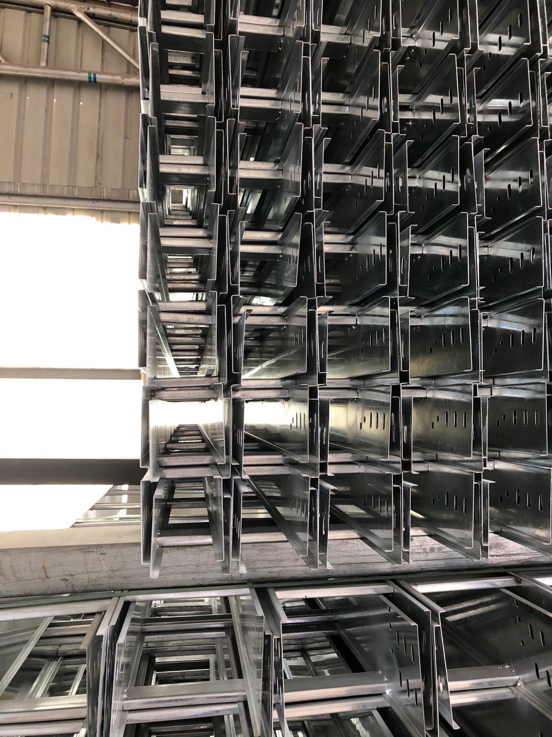 梯式电缆桥架 合肥竖向梯式电缆桥架检修