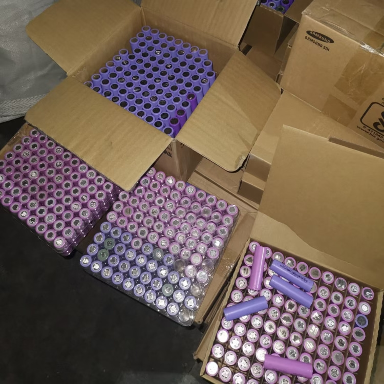 手机电池回收 上门锂电池回收单位