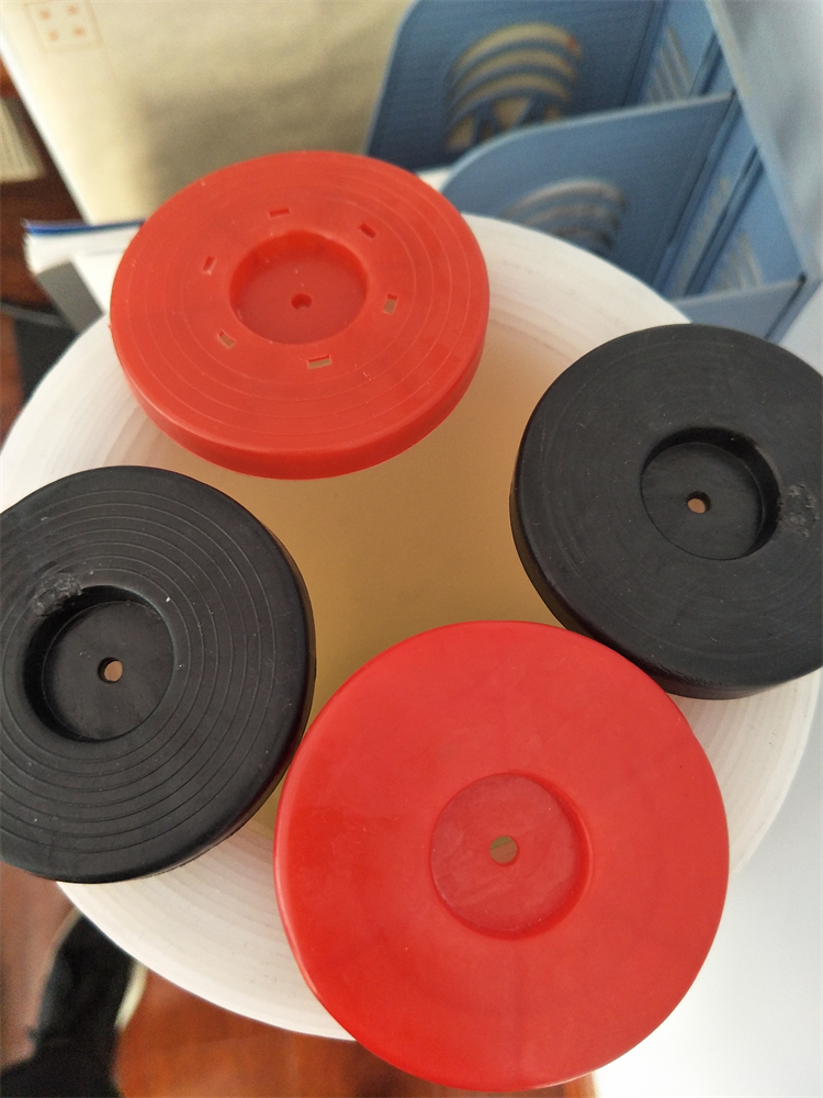 土工膜垫片 隧道热熔垫片不断裂承接土工膜焊接施工