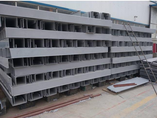 桥架工厂 浙江圣宇镀锌梯式桥梁架报价